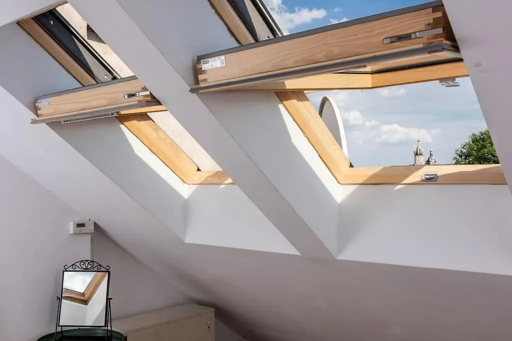 Artistic Flat With Entresol - 5' Market Square - By Upstairs Krakow Poland