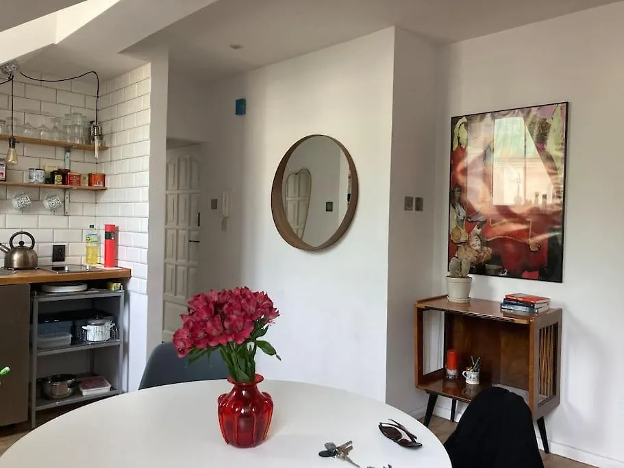 Apartament Artistic Flat With Entresol - 5' Market Square - By Upstairs Kraków